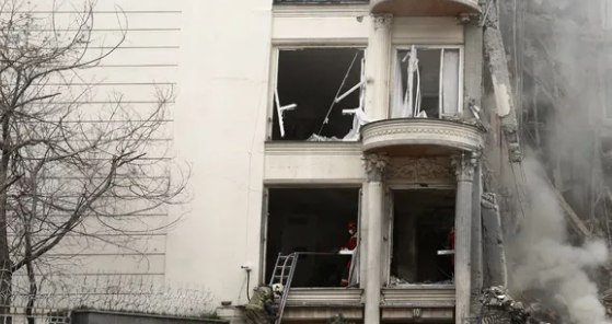 Massive Explosion Near Pakistan Embassy In Tehran