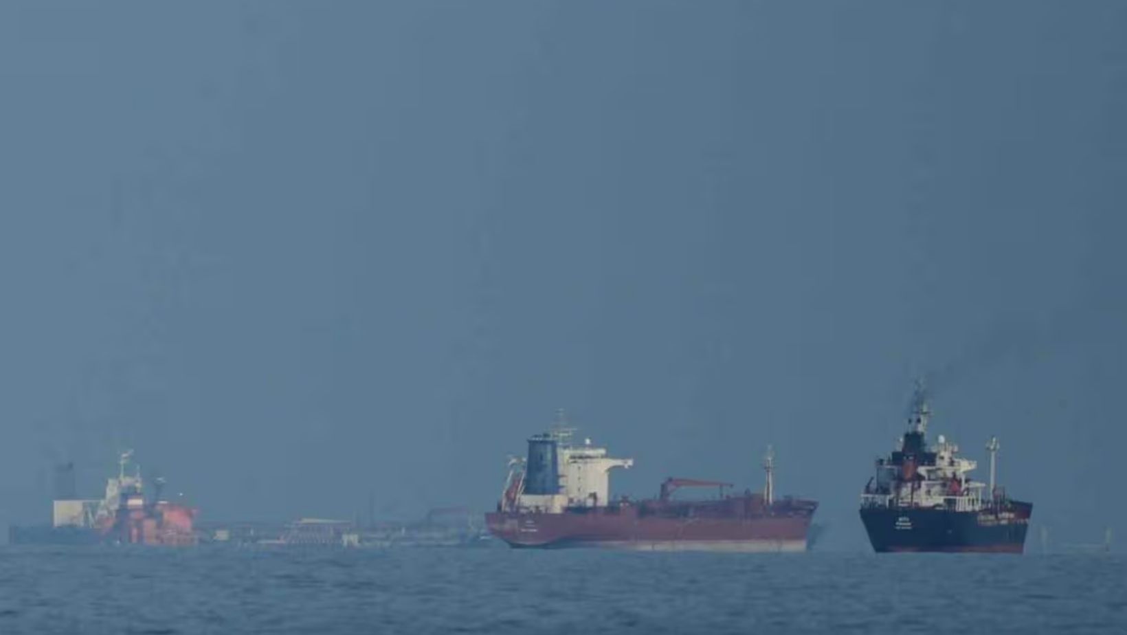 Iran Power Structure Hormuz Crisis Analysis