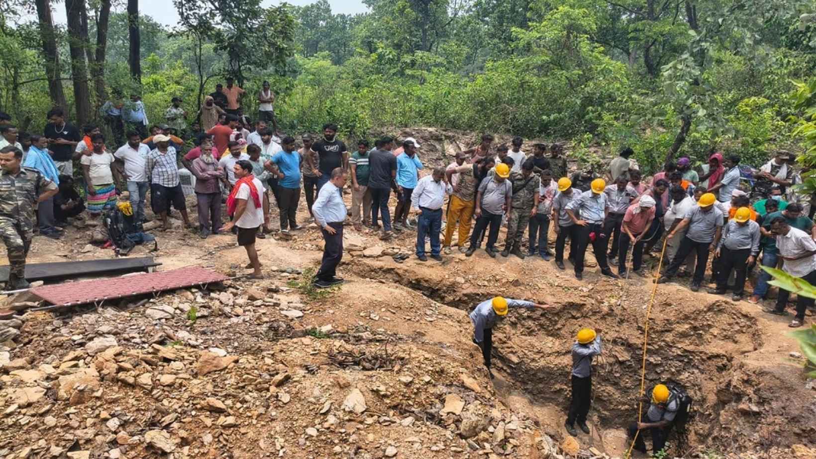 Ramgarh Argadda Illegal Coal Mining Accident Four Dead